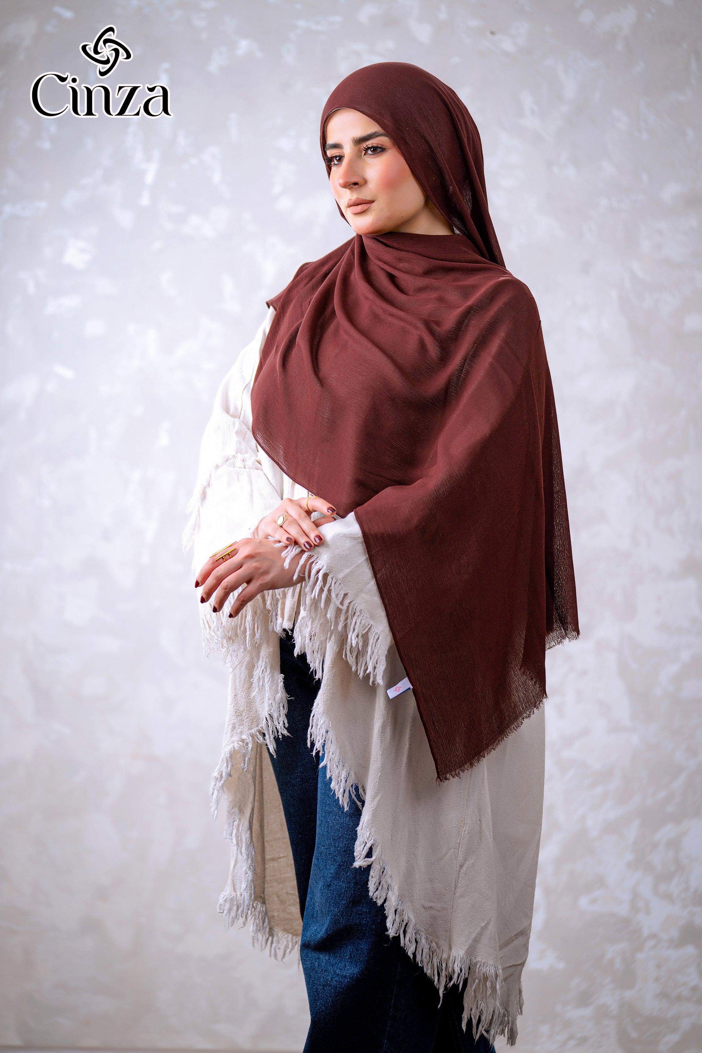 Chocolate brown cotton sponge hijab by Cinza
