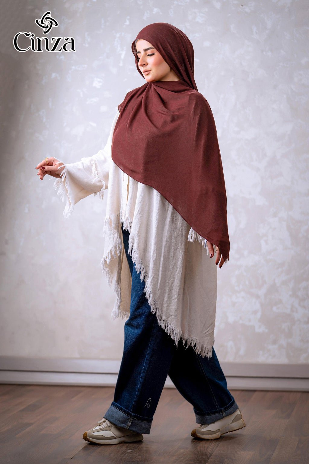 Soft breathable cotton sponge hijab in chocolate brown