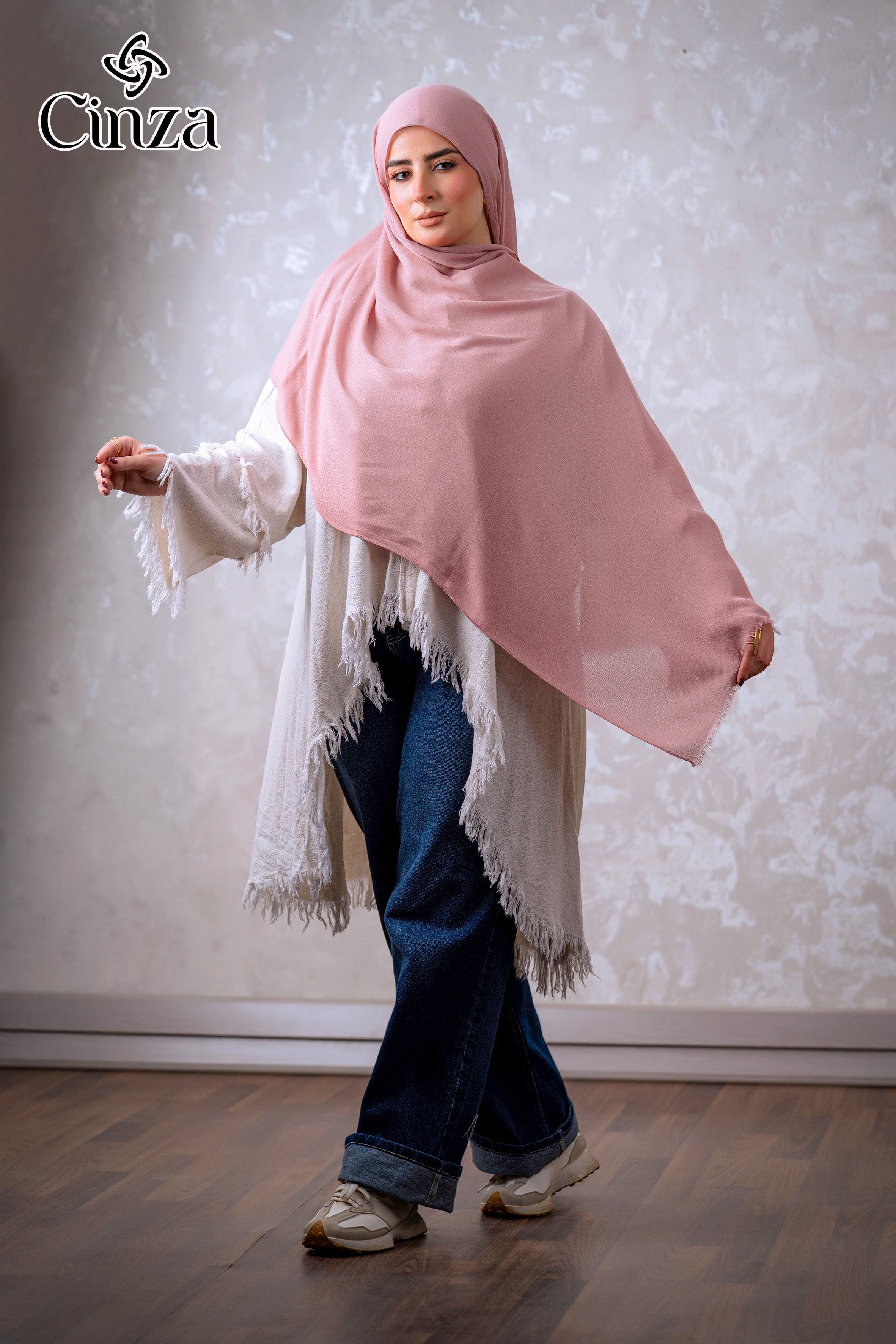 Floral Printed Satin Hijab | Rosa Soft Satin Hijab | Cinza – cinza